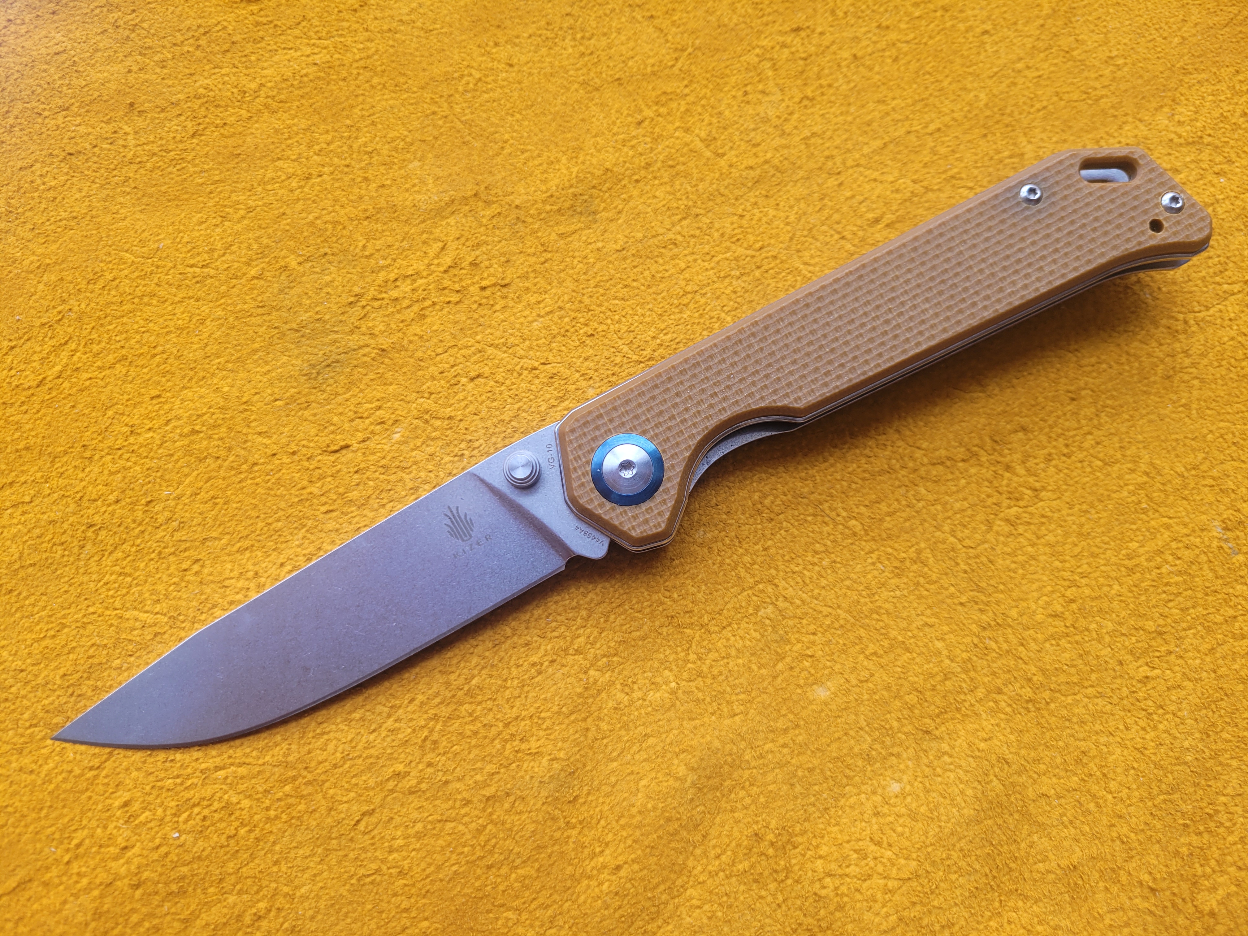 Kizer Begleiter Knife